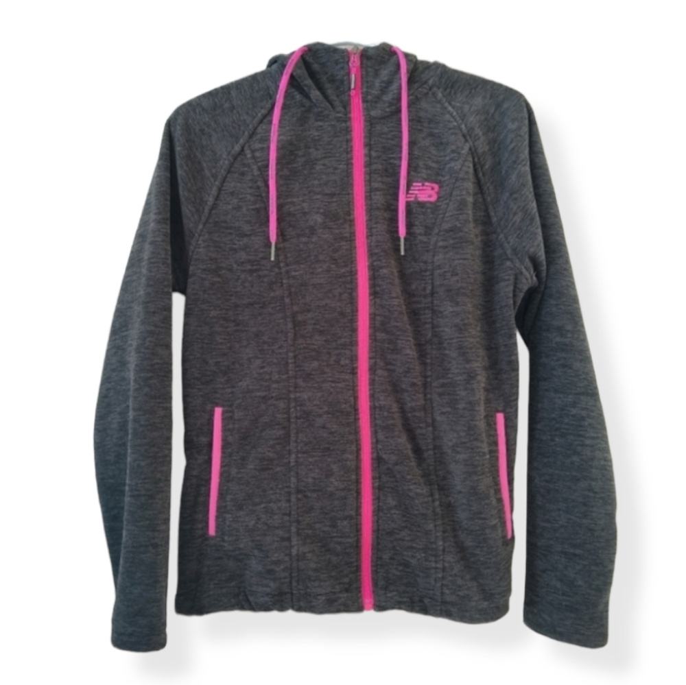 💕 2/20 💕 New Balance Zip-Up Sweater